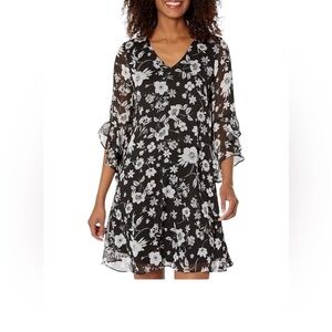Calvin Klein Chiffon Shift Dress with Bell Sleeves in Black w/White Flowers 20W﻿